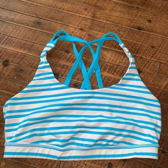 Lululemon Energy twin blue stripe strappy Athleisure size 2 bra - Picture 1 of 3